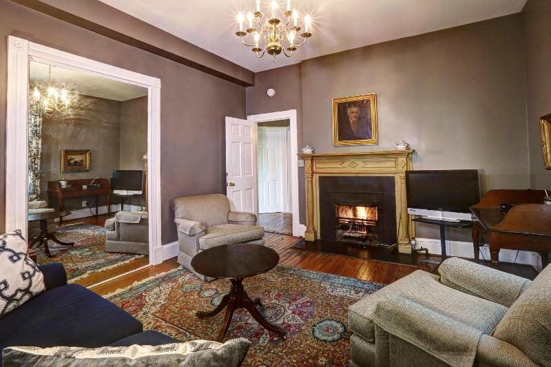 שרלוטסוויל 200 South Street Inn מראה חיצוני תמונה