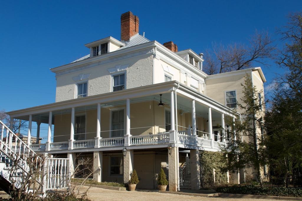 שרלוטסוויל 200 South Street Inn מראה חיצוני תמונה